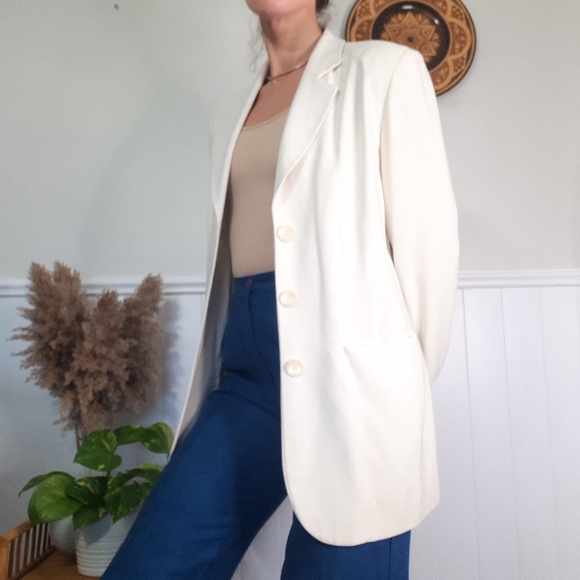 Vintage cream blazer - Picture 6 of 12